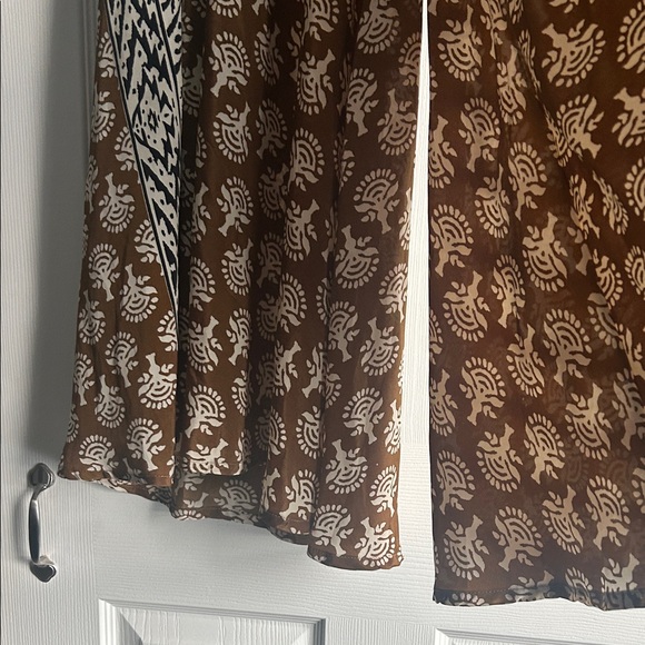 Bohemian Loose Fitting Pants - Picture 4 of 12